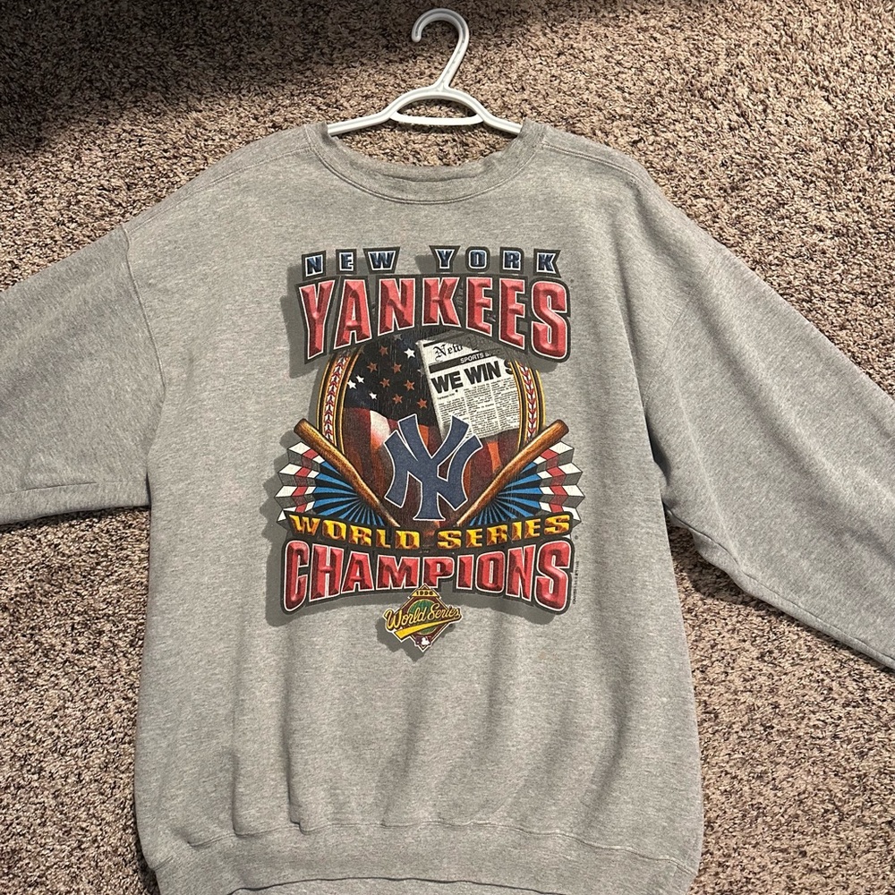 XL vintage crew neck